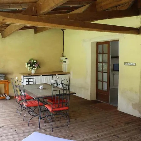 Βίλα 10 Pers - Piscine - *